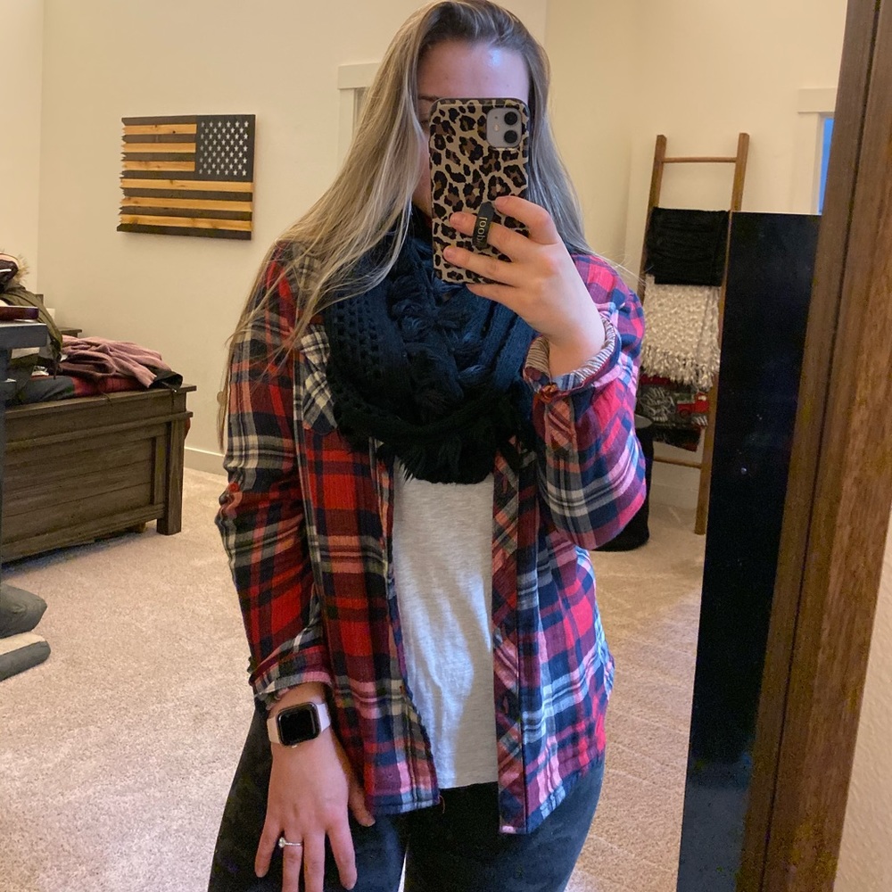 Flannel - Picture 6 of 8